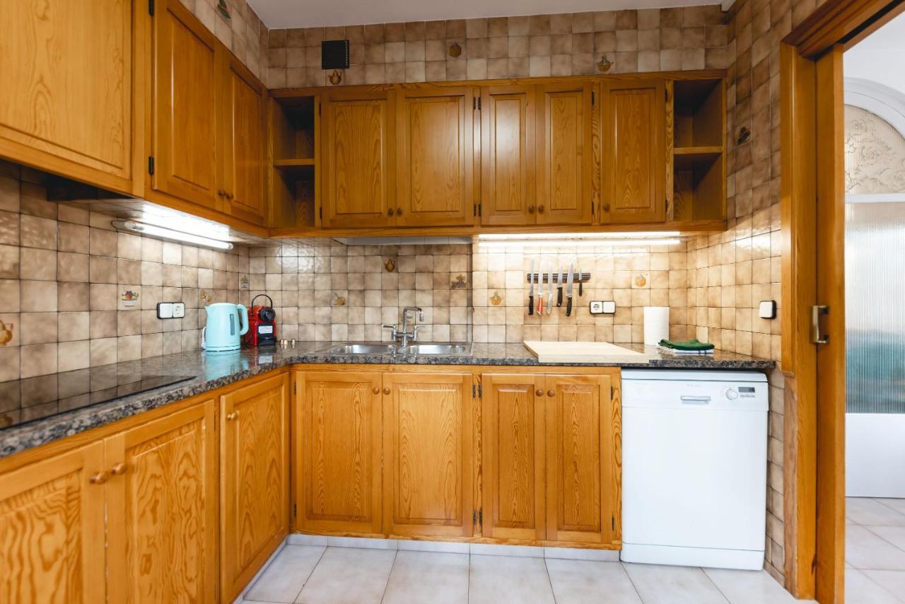 Bravissimo El Lleo, Bright 4-Bedroom Apartment Girona Dış mekan fotoğraf